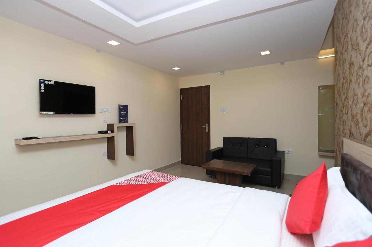 Oyo Flagship 11549 Crystal Inn Jamshedpur Ngoại thất bức ảnh
